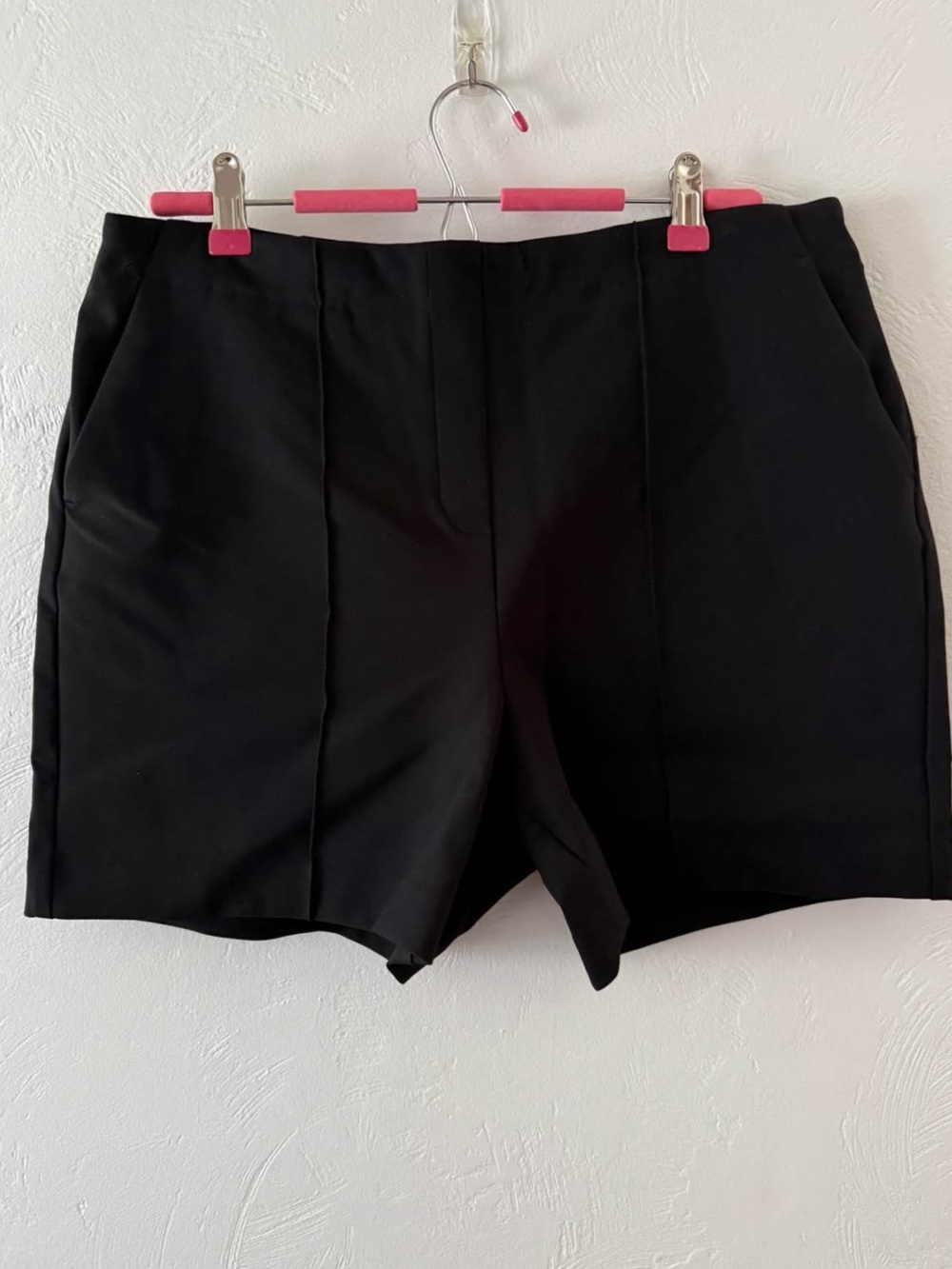Black Women’s Tailored Shorts
